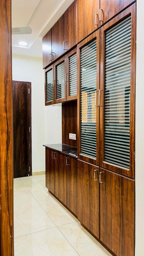 Luxurious 3 Bhk Villa In Bhuj - Shivani Homestay Exteriör bild