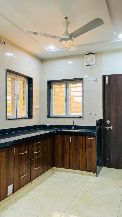 Luxurious 3 Bhk Villa In Bhuj - Shivani Homestay Exteriör bild